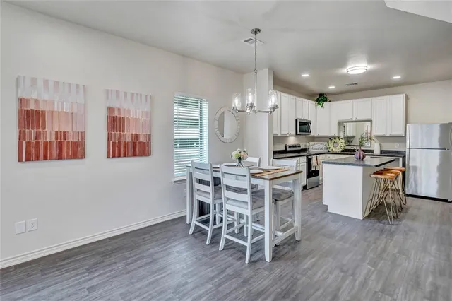$199,000 | 1701 St Louis Avenue, Fort Worth, TX 76110