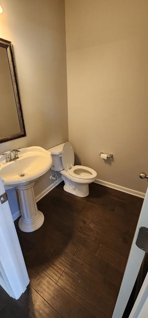 486 Abberly Lane Ellerslie, GA 31807 - Photo 4 of 67 a bathroom with a sink and a mirror