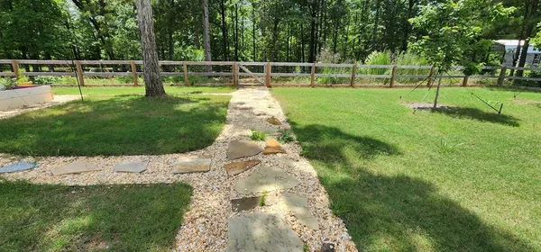 $2,800 | 486 Abberly Lane, Ellerslie, GA 31807