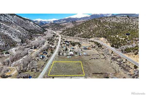 a black and white photo of a city