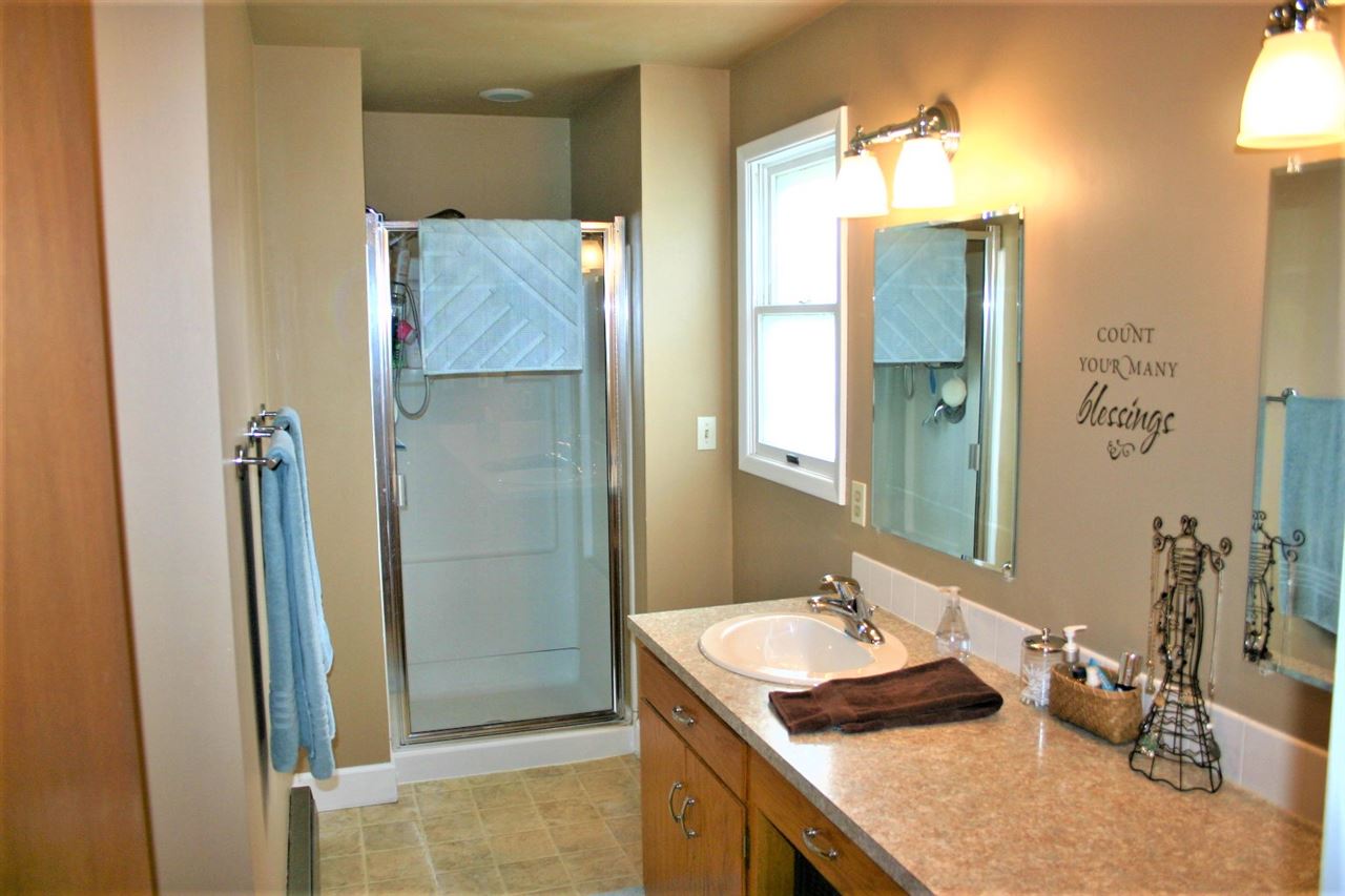 609 West Barnes Road Spokane, WA 99218 - Photo 13 of 20