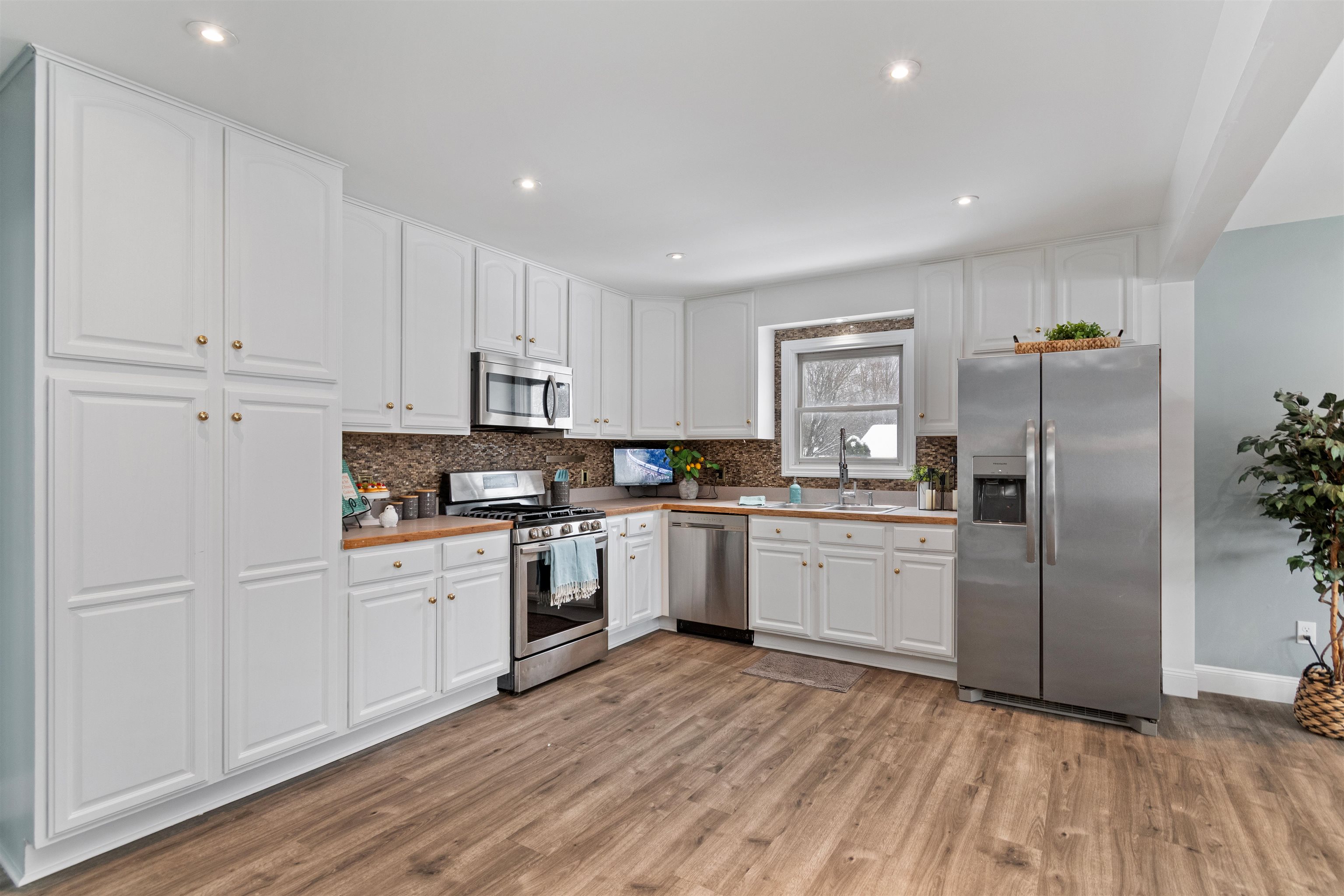 11 Packard Road Jericho, VT 05465 - Photo 13 of 60