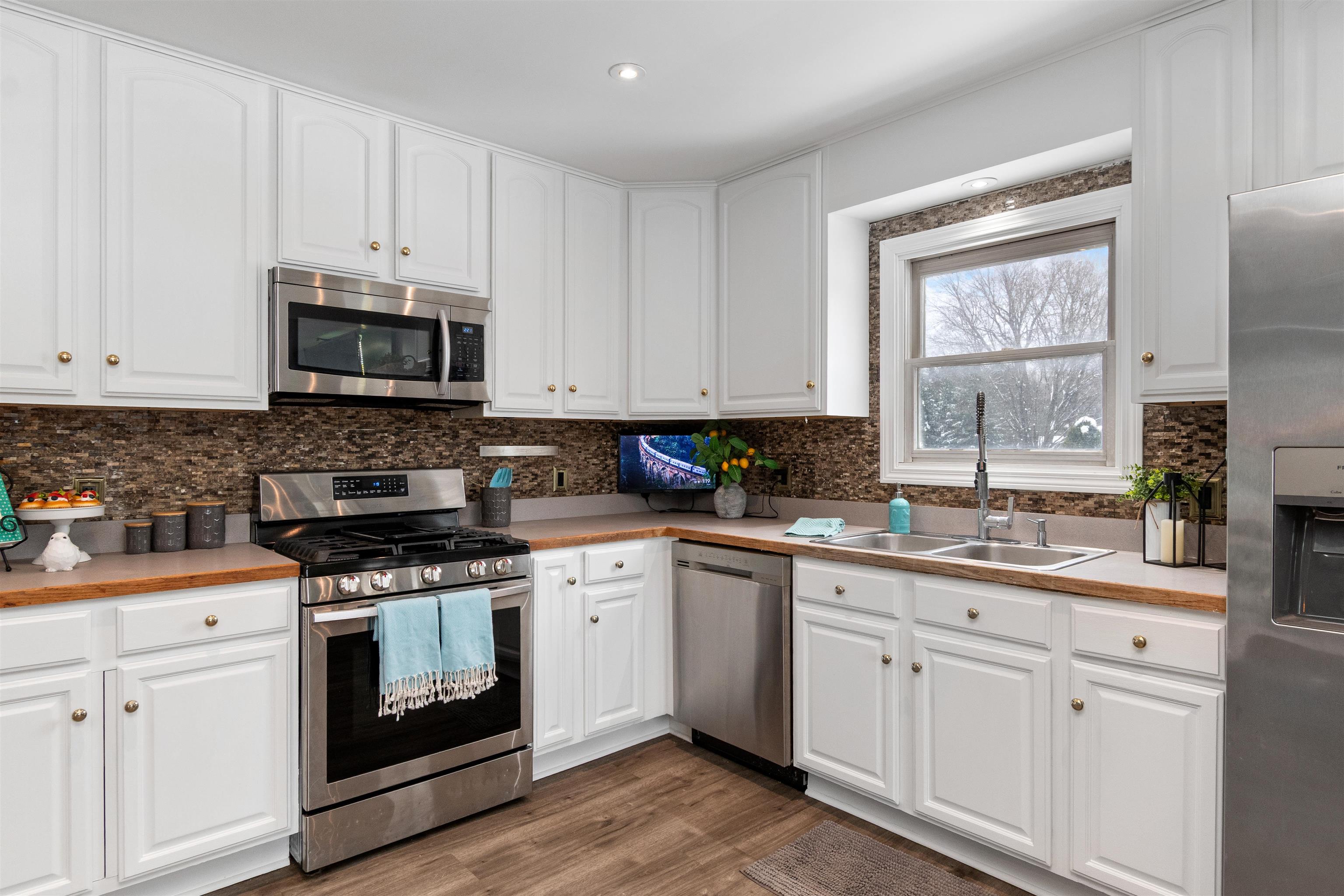 11 Packard Road Jericho, VT 05465 - Photo 10 of 60