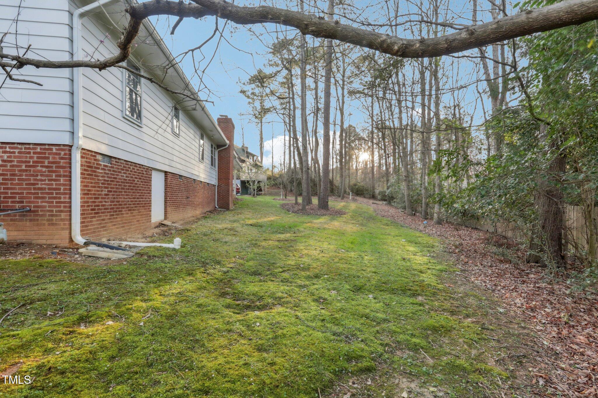 209 High House Road Cary, NC 27513 - Photo 36 of 40 39-web-or-mls-High House Rd-039