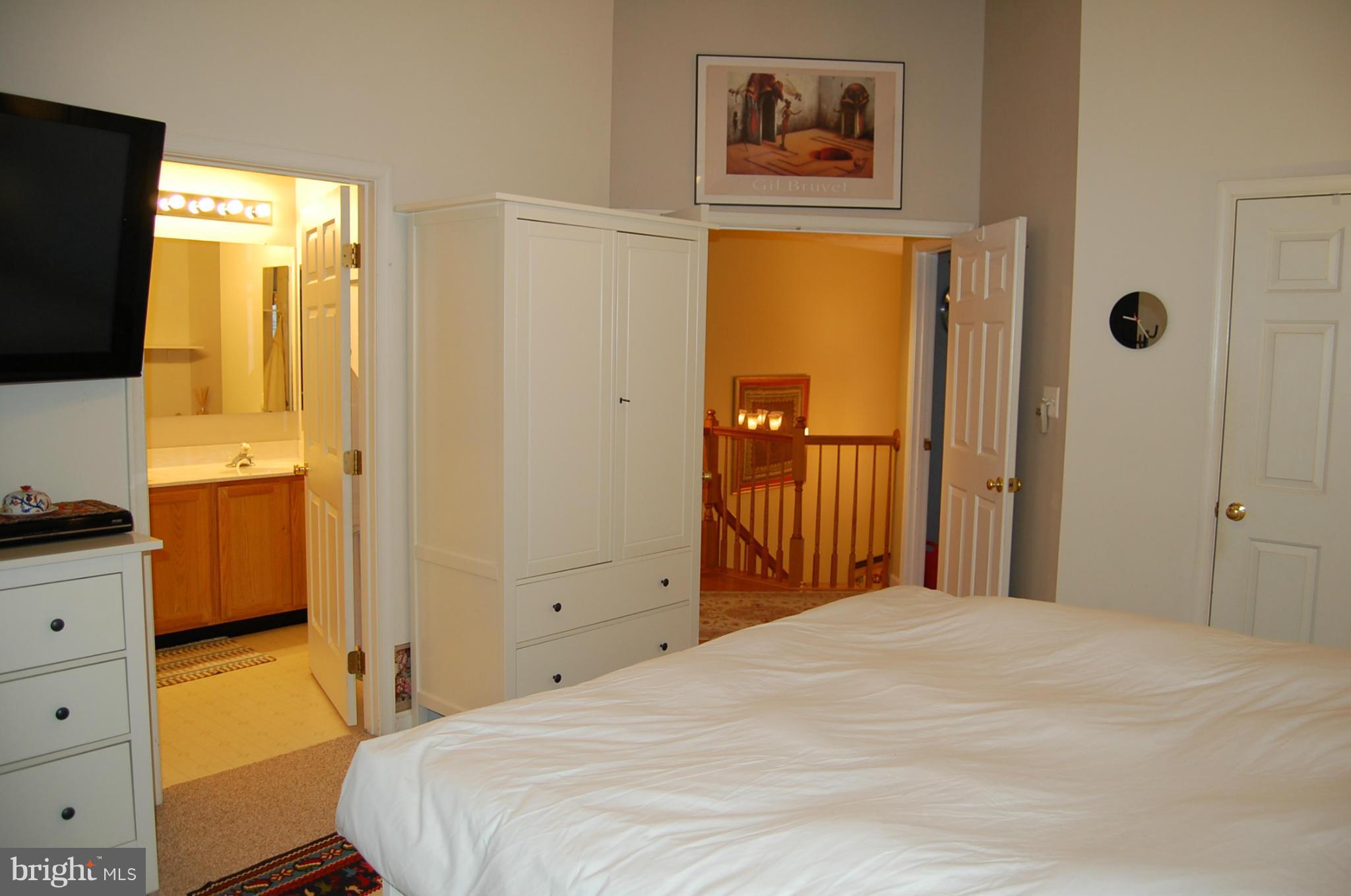 1739 Algonquin Road Frederick, MD 21701 - Photo 17 of 27 Bedroom (Master)