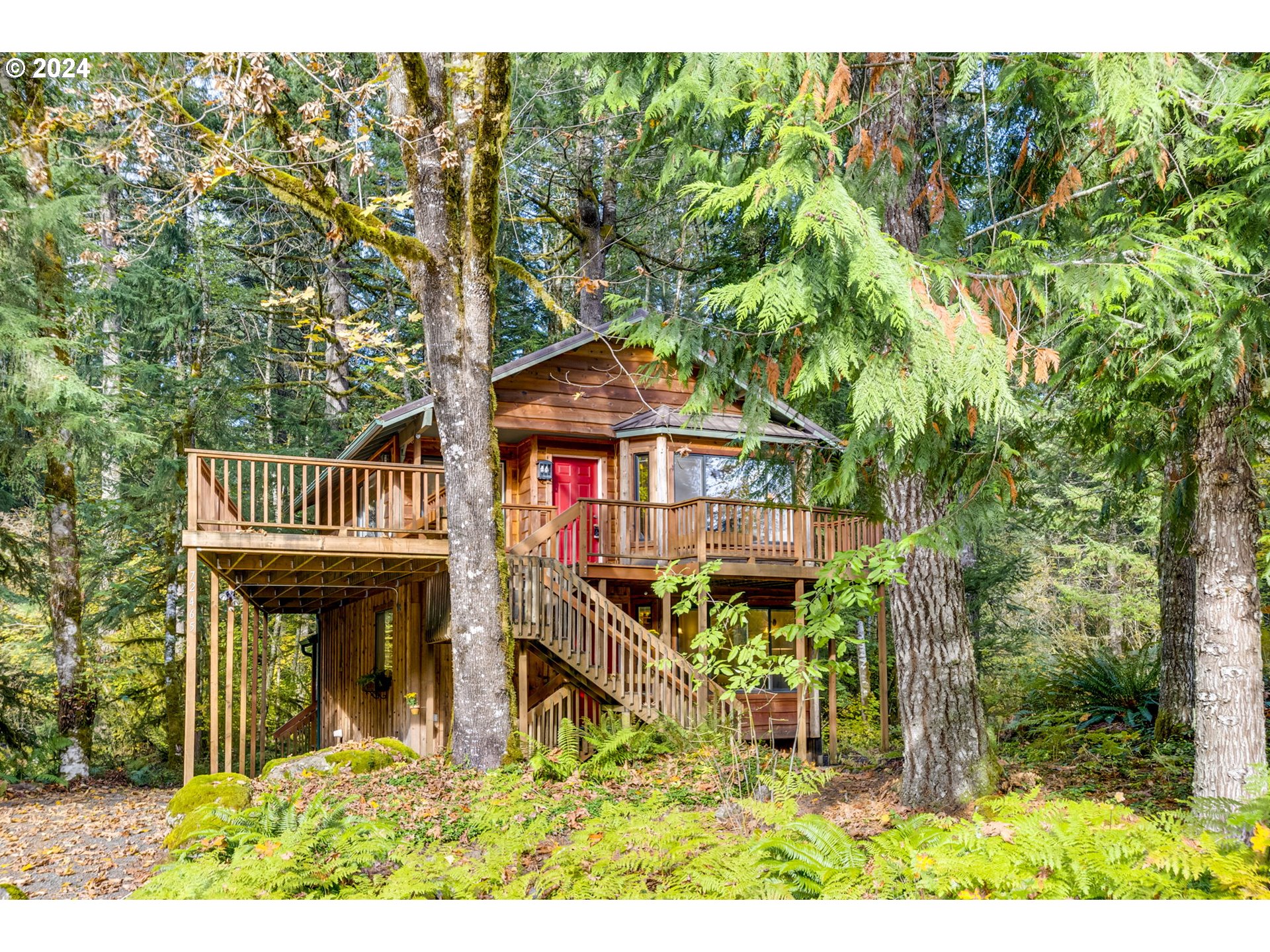 72465 East Smith Loop Rhododendron, OR 97049 - Photo 1 of 48 Gallery Image 1