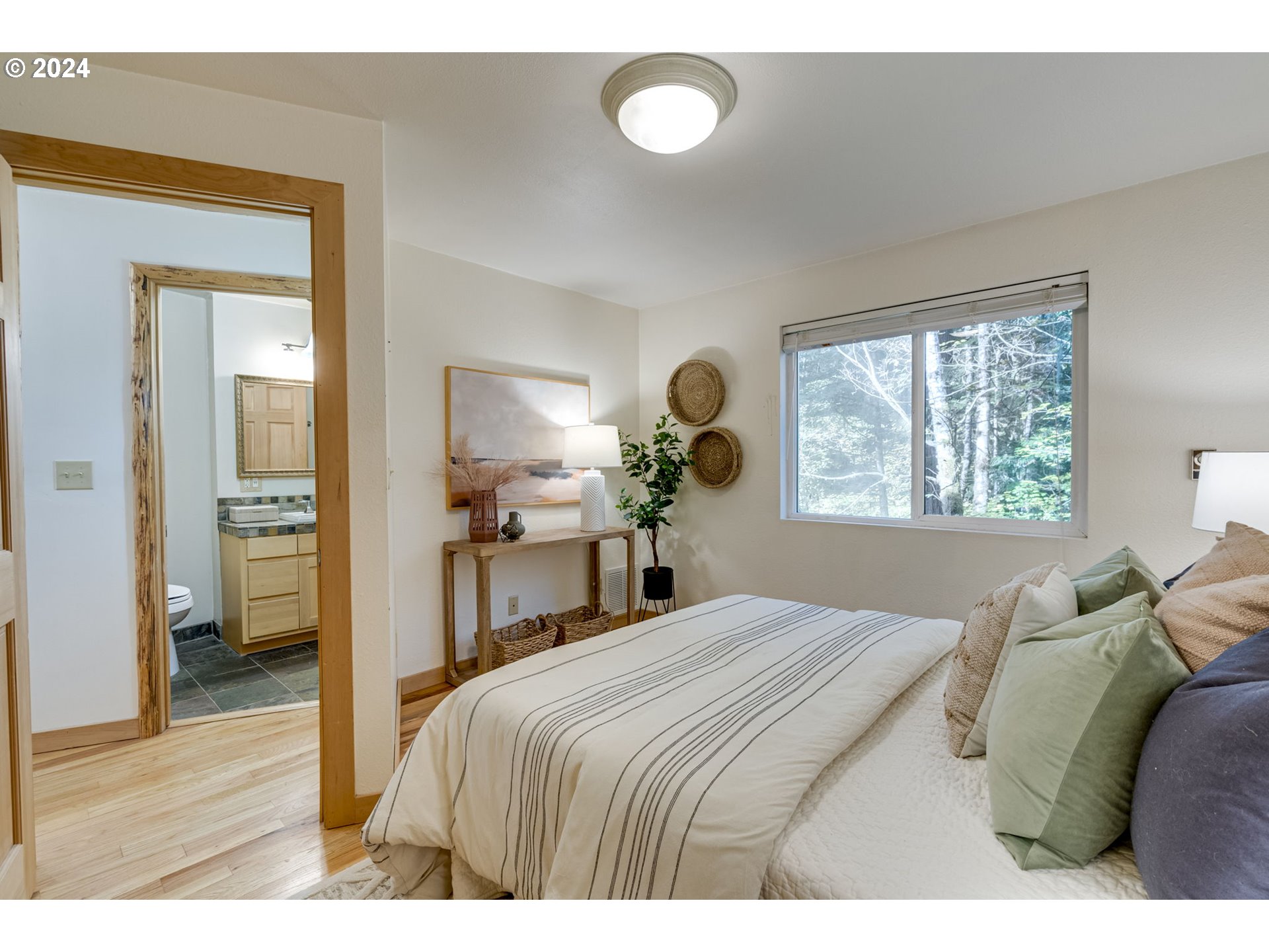 72465 East Smith Loop Rhododendron, OR 97049 - Photo 20 of 48 Gallery Image 20