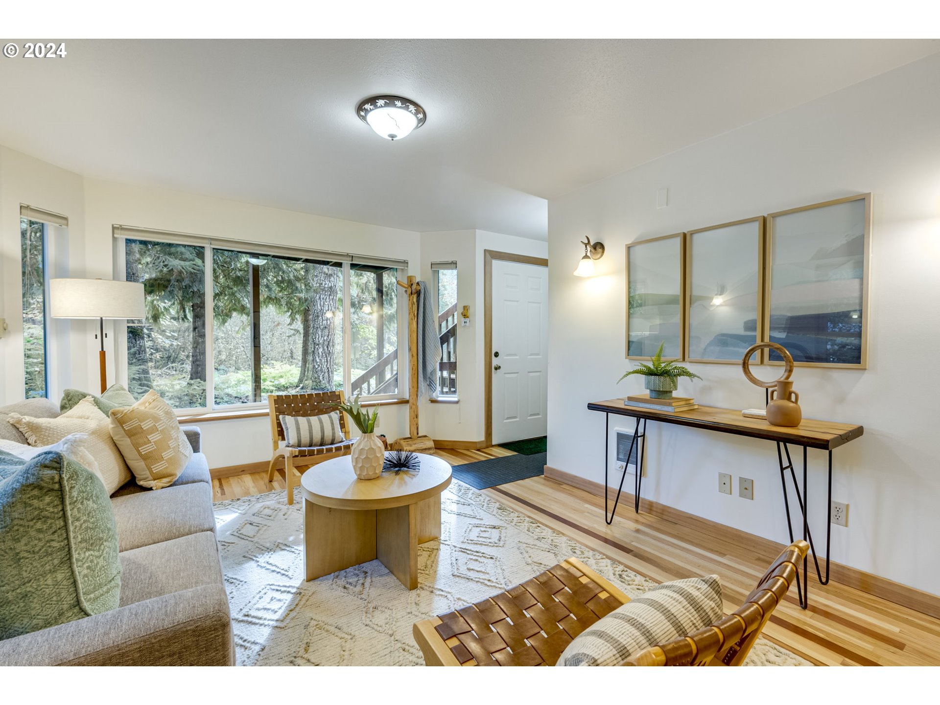 72465 East Smith Loop Rhododendron, OR 97049 - Photo 26 of 48 Gallery Image 26