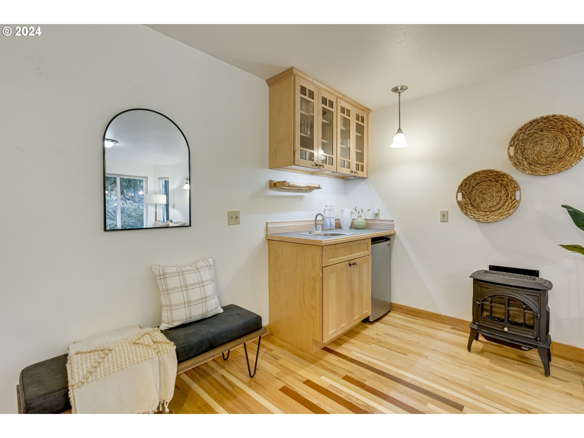 72465 East Smith Loop Rhododendron, OR 97049 - Photo 29 of 48 Gallery Image 29