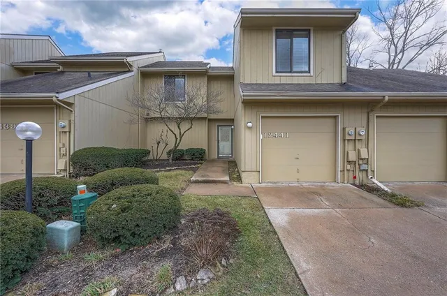 $200,000 | 12441 Charlotte Street, Kansas City, MO 64146