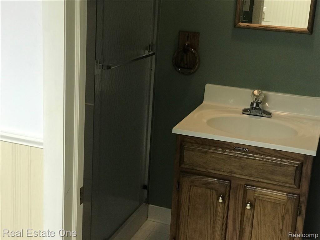 8401 18 18 Mile Road, Unit 3 Sterling Heights, MI 48313 - Photo 15 of 16