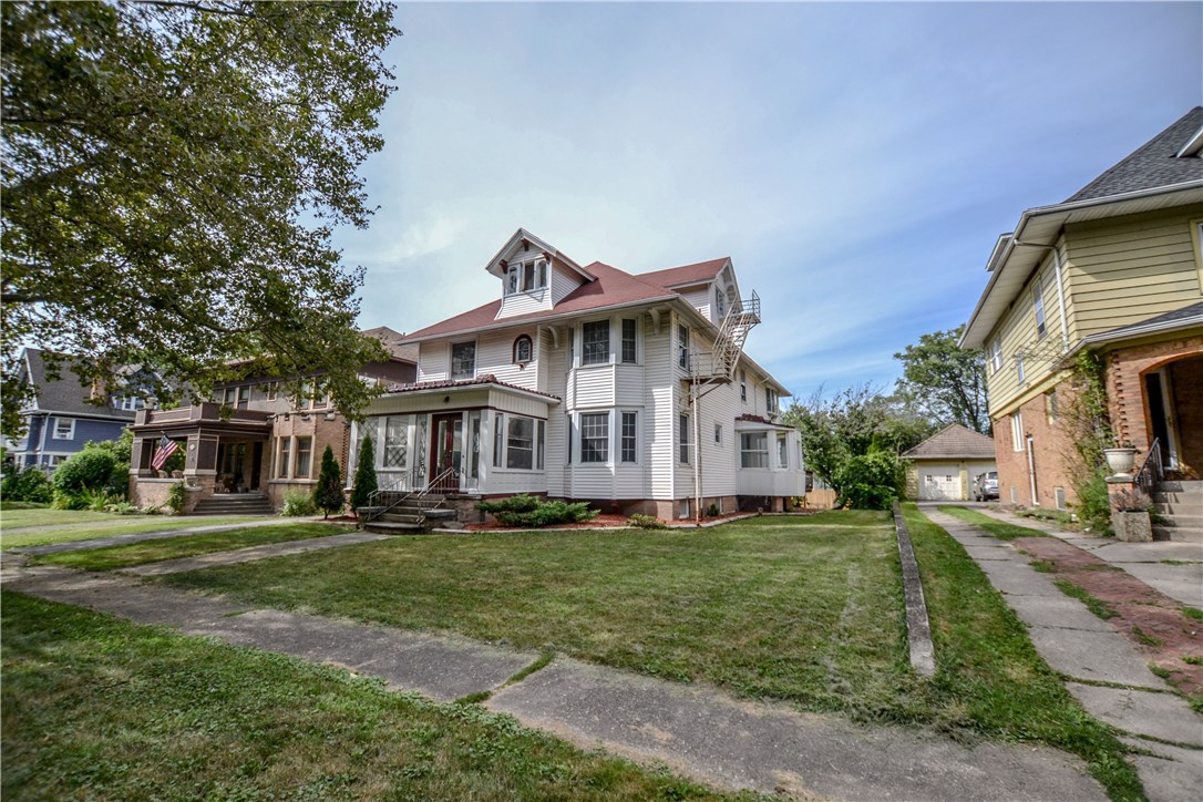 248 Seneca Parkway Rochester, NY 14613 - Photo 1 of 1