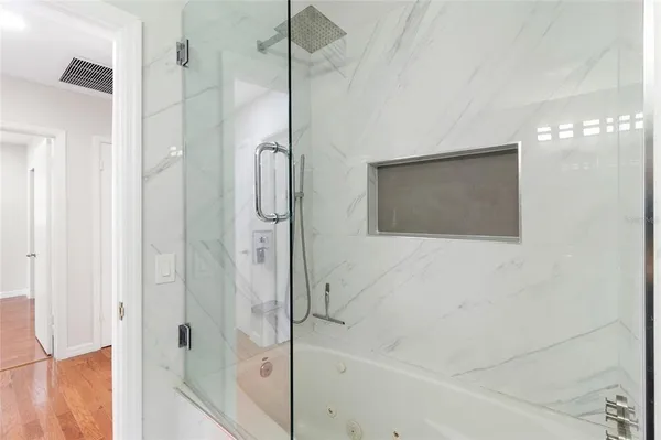 $2,700 | 1966 Sandra Drive, Clearwater, FL 33764