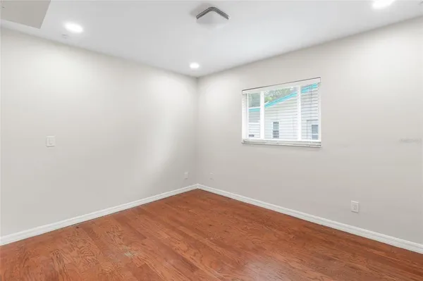 $2,700 | 1966 Sandra Drive, Clearwater, FL 33764