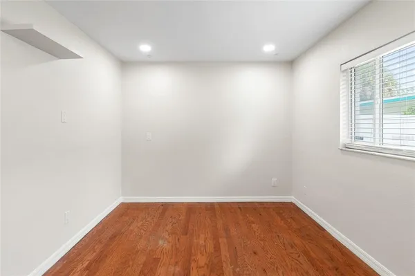$2,700 | 1966 Sandra Drive, Clearwater, FL 33764