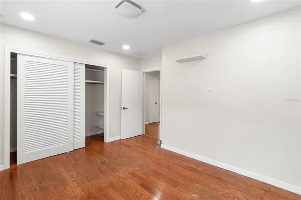 $2,700 | 1966 Sandra Drive, Clearwater, FL 33764