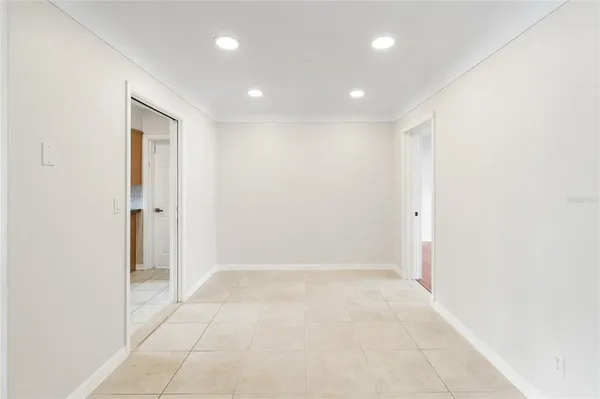 $2,700 | 1966 Sandra Drive, Clearwater, FL 33764