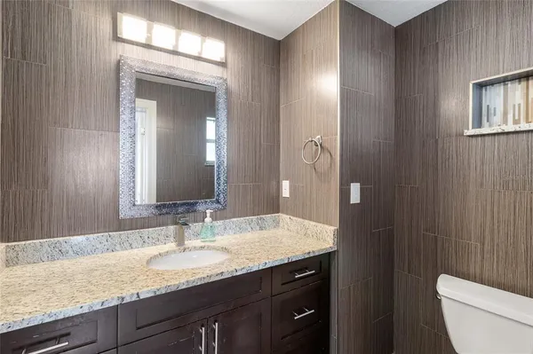 $2,700 | 1966 Sandra Drive, Clearwater, FL 33764
