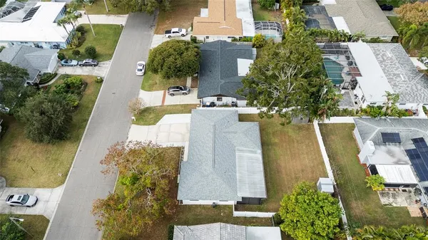 $2,700 | 1966 Sandra Drive, Clearwater, FL 33764