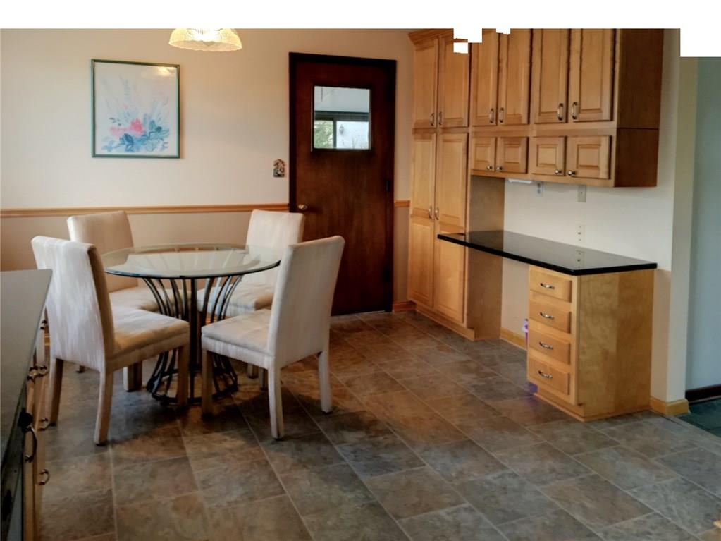 508 Kerrwood Road Pittsburgh, PA 15215 - Photo 4 of 18 EAT-IN KITCHEN AND COMPUTER DESK AREA