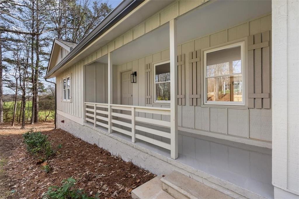 49 Apache Trail Cartersville, GA 30120 - Photo 4 of 52