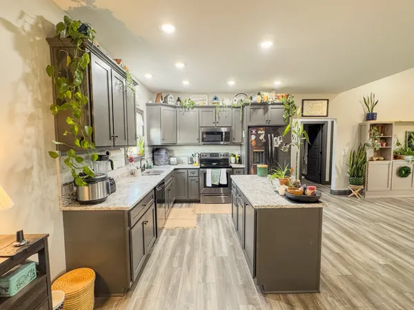 $329,900 | 1828 Old Highway 52, Lafayette, TN 37083