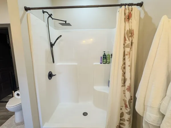 $329,900 | 1828 Old Highway 52, Lafayette, TN 37083