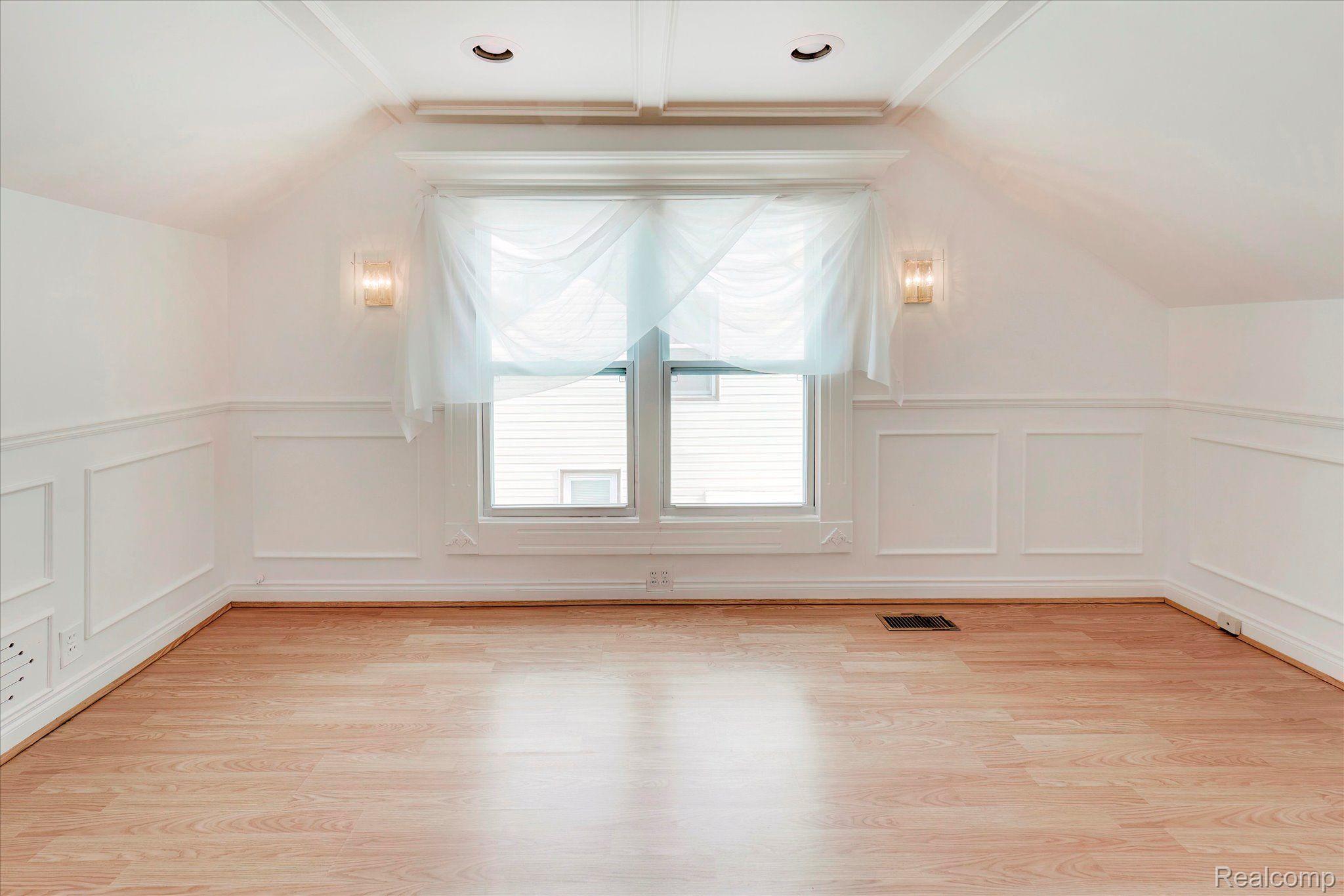 22772 Roxana Avenue Eastpointe, MI 48021 - Photo 39 of 64 Gallery Image 39