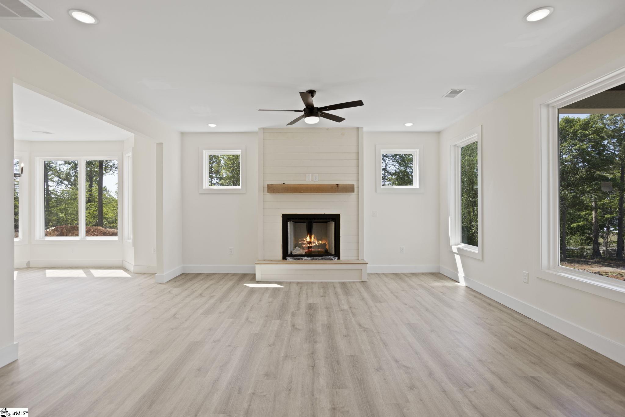 314 Shelton Road Travelers Rest, SC 29690 - Photo 6 of 31