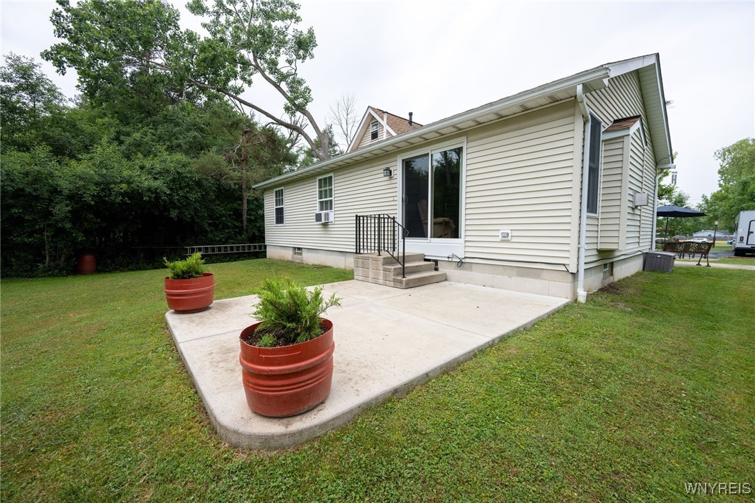 1363 Losson Road Cheektowaga, NY 14043 - Photo 12 of 50