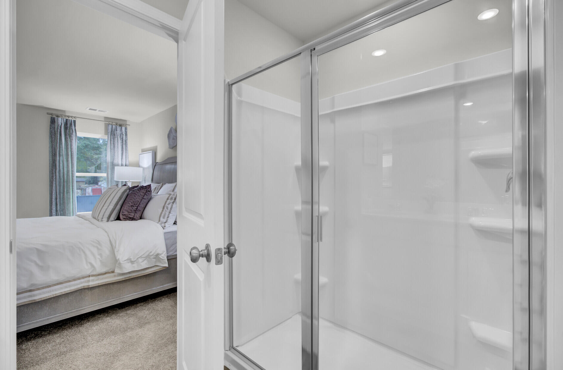 7043 Windham Way Ladson, SC 29456 - Photo 23 of 48 Primary SHower