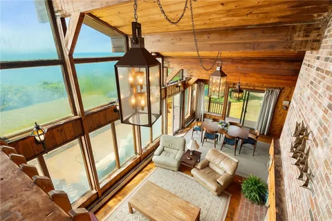 $3,800,000 | 1035 Mohegan Trail, Block Island, RI 02807