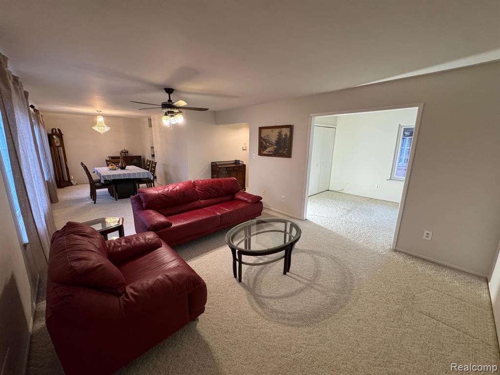 30212 Southfield Road, Unit 237 Southfield, MI 48076 - Photo 4 of 27