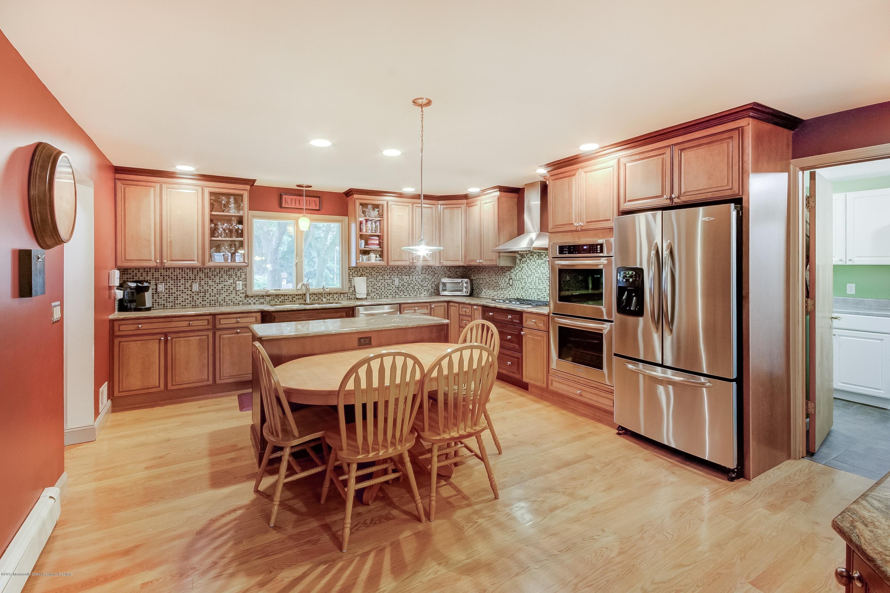 1 Roma Court Lincroft, NJ 07738 - Photo 12 of 35 Eat-in Kitchen