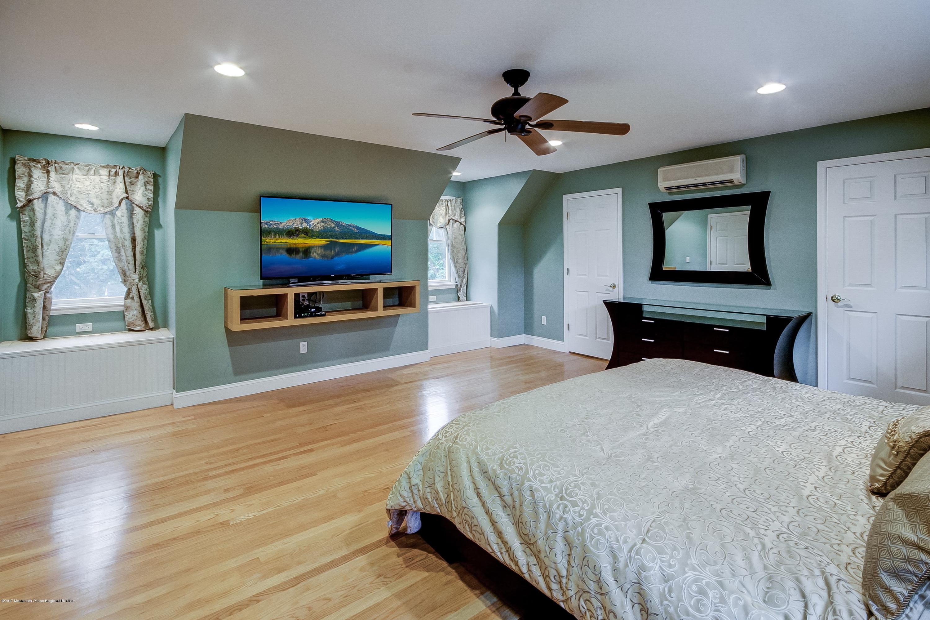 1 Roma Court Lincroft, NJ 07738 - Photo 16 of 35 Master Bedroom