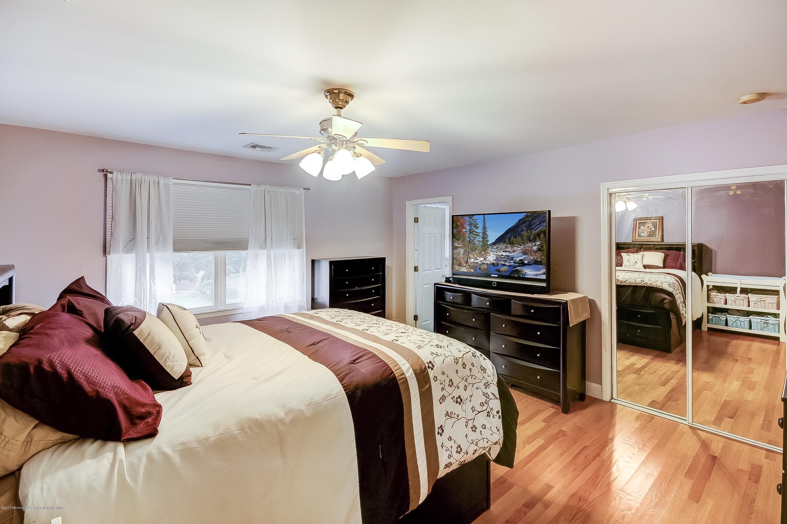 1 Roma Court Lincroft, NJ 07738 - Photo 22 of 35 Bedroom