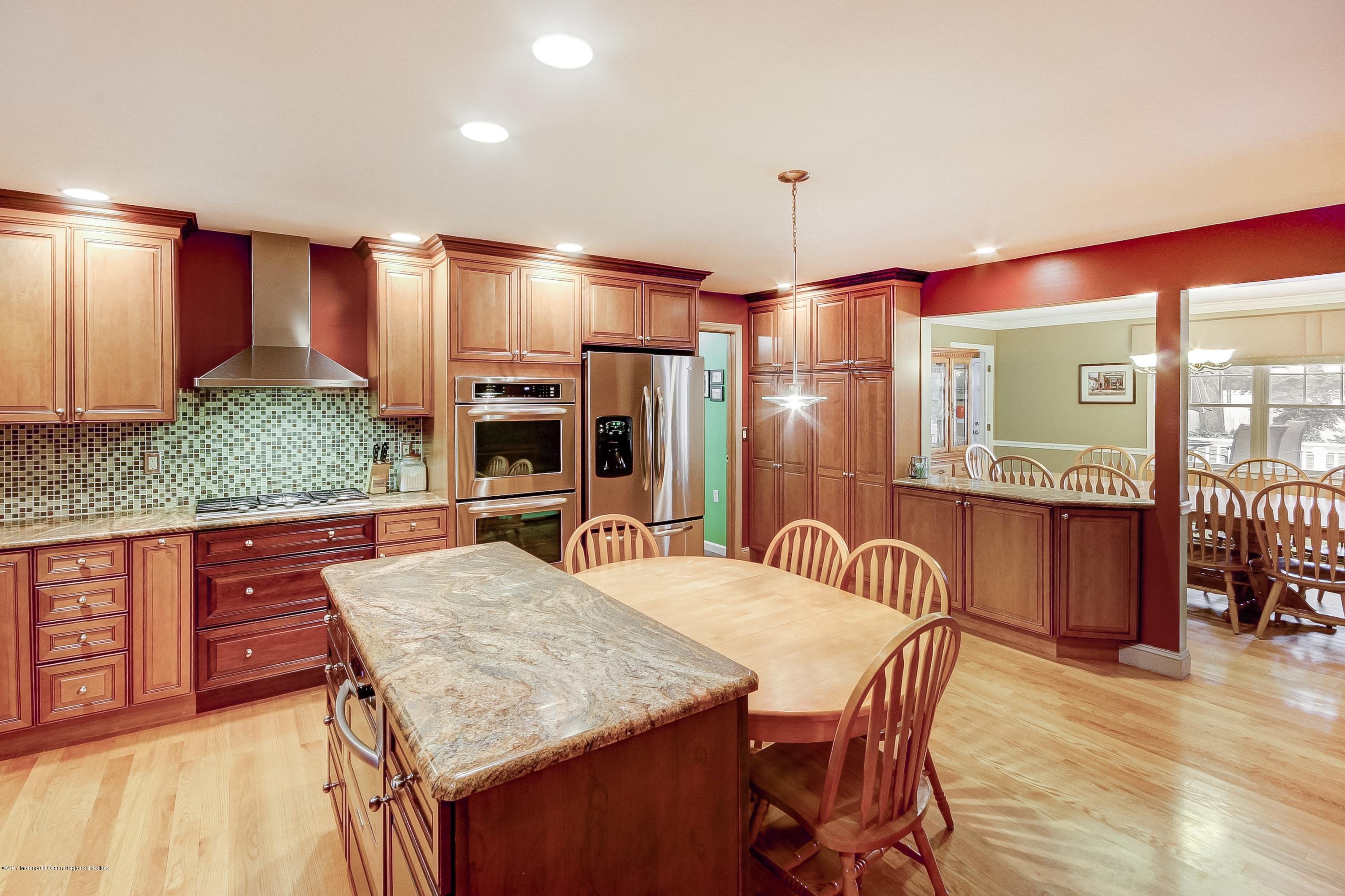 1 Roma Court Lincroft, NJ 07738 - Photo 10 of 35 Eat-in Kitchen