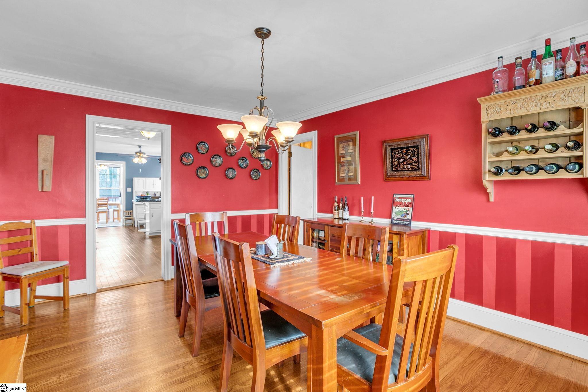 303 North Avenue Greer, SC 29650 - Photo 12 of 50