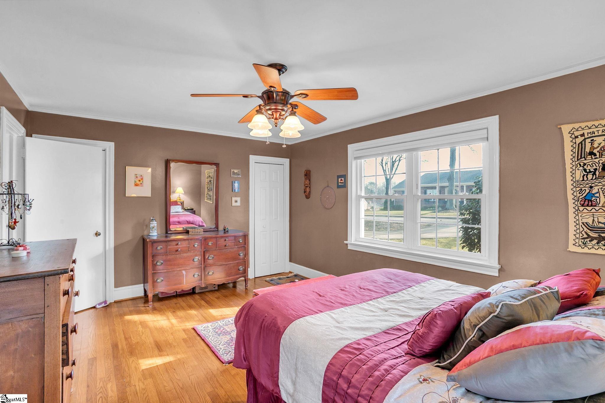 303 North Avenue Greer, SC 29650 - Photo 31 of 50