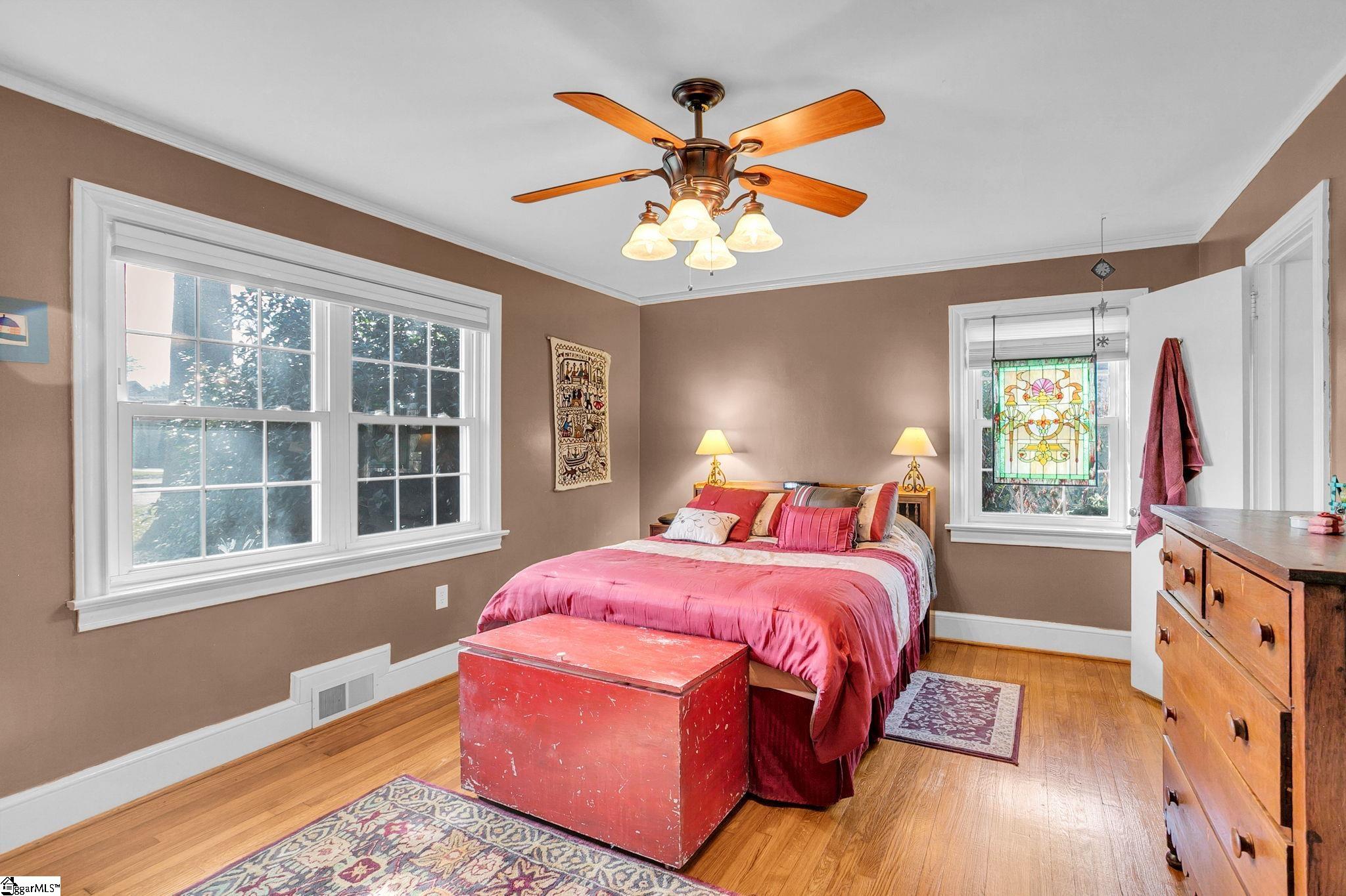 303 North Avenue Greer, SC 29650 - Photo 36 of 50