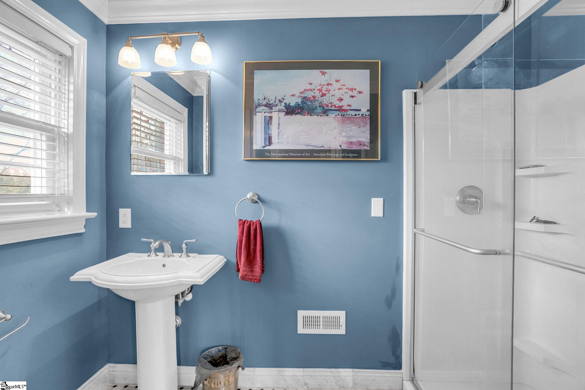 303 North Avenue Greer, SC 29650 - Photo 38 of 50