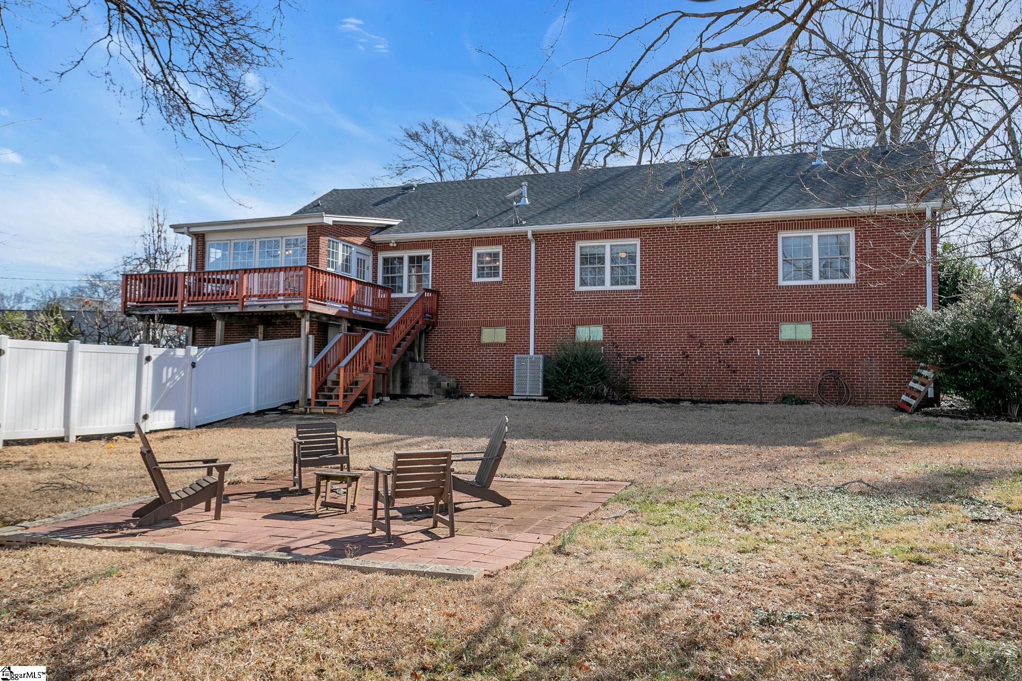 303 North Avenue Greer, SC 29650 - Photo 48 of 50