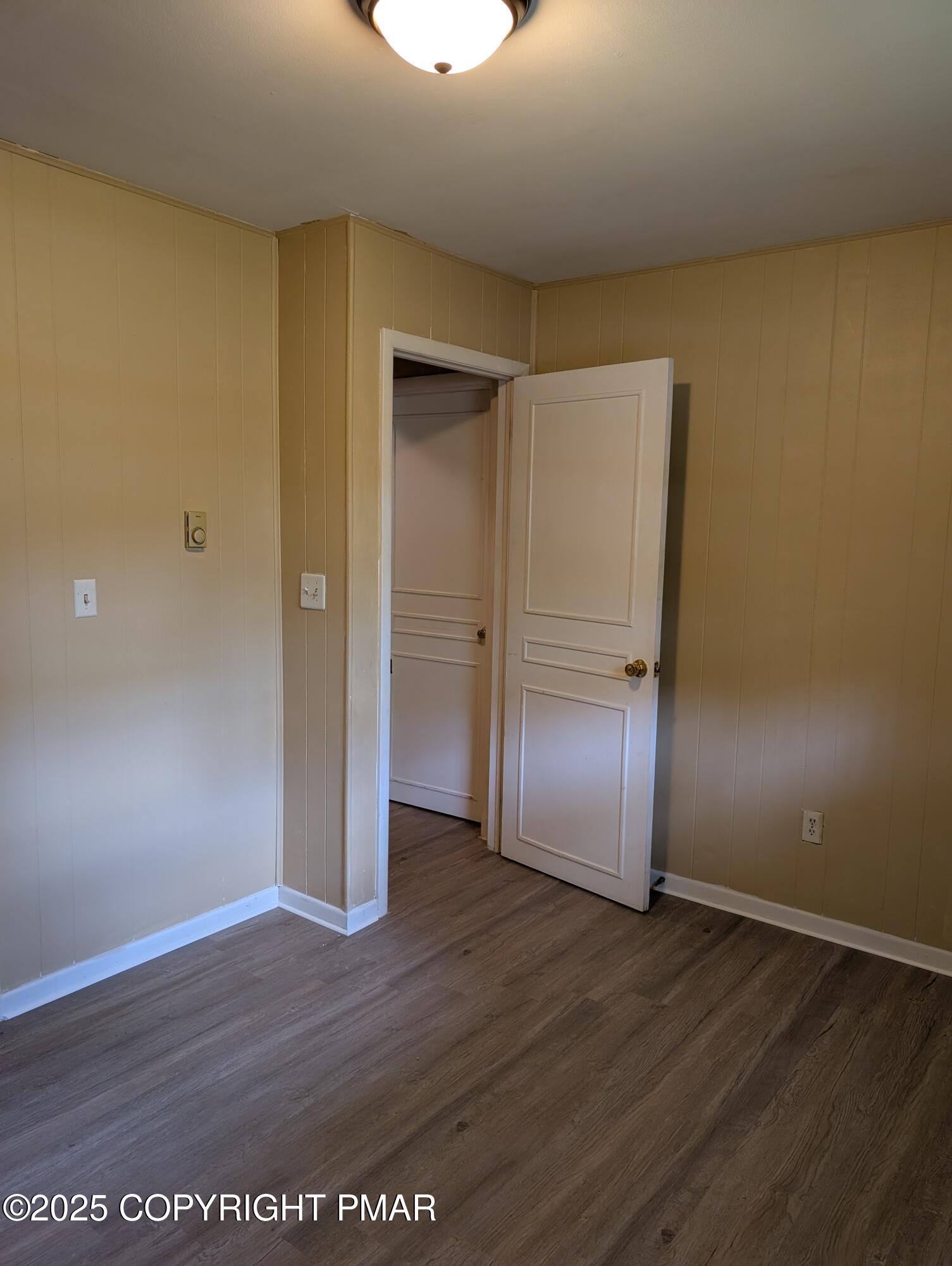 1209 Shadblow Road Pocono Summit, PA 18346 - Photo 15 of 28 1000010623