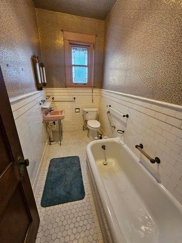 $1,600,000 | 7901 South Indian River Drive, Fort Pierce, FL 34982