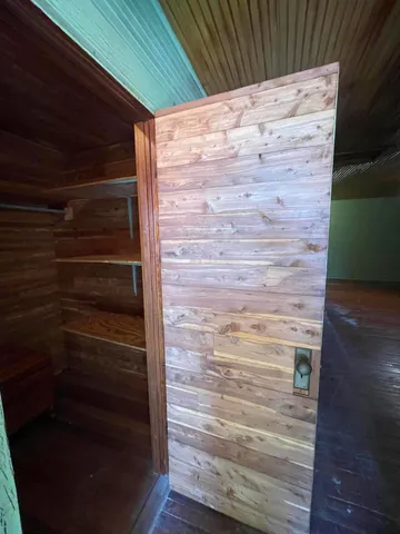 $1,600,000 | 7901 South Indian River Drive, Fort Pierce, FL 34982