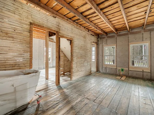 $350,000 | 81 East River Road, Lincoln, VT 05443