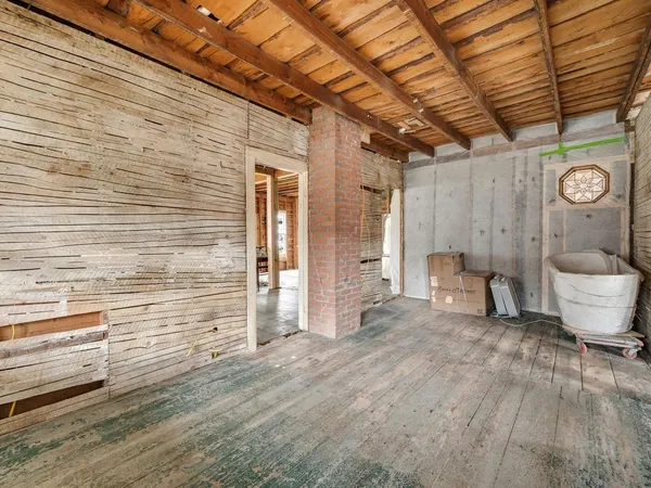 $350,000 | 81 East River Road, Lincoln, VT 05443