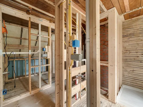 $350,000 | 81 East River Road, Lincoln, VT 05443