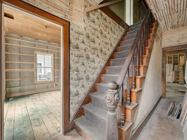 $350,000 | 81 East River Road, Lincoln, VT 05443