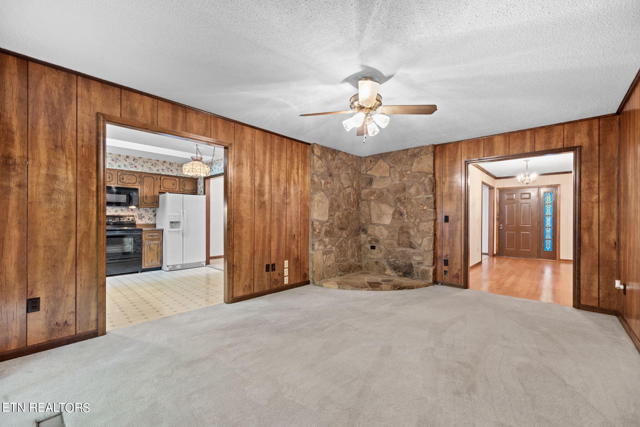 131 Amanda Drive Oak Ridge, TN 37830 - Photo 13 of 39 Gallery Image 13